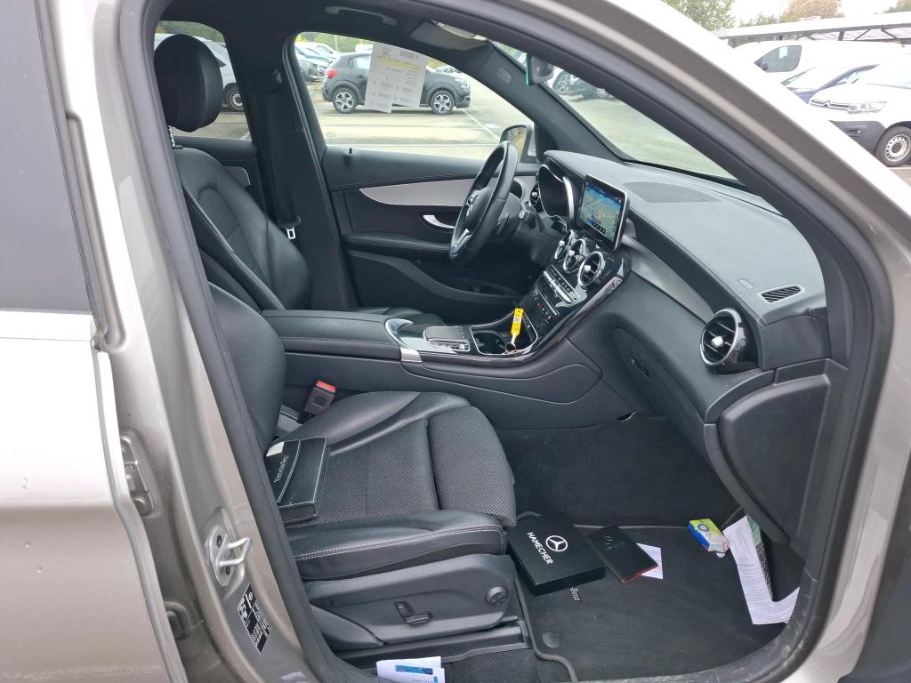 MERCEDES-BENZ CLASSE GLC 300 de 9G-Tronic 4Matic Avantgarde Line 2021
