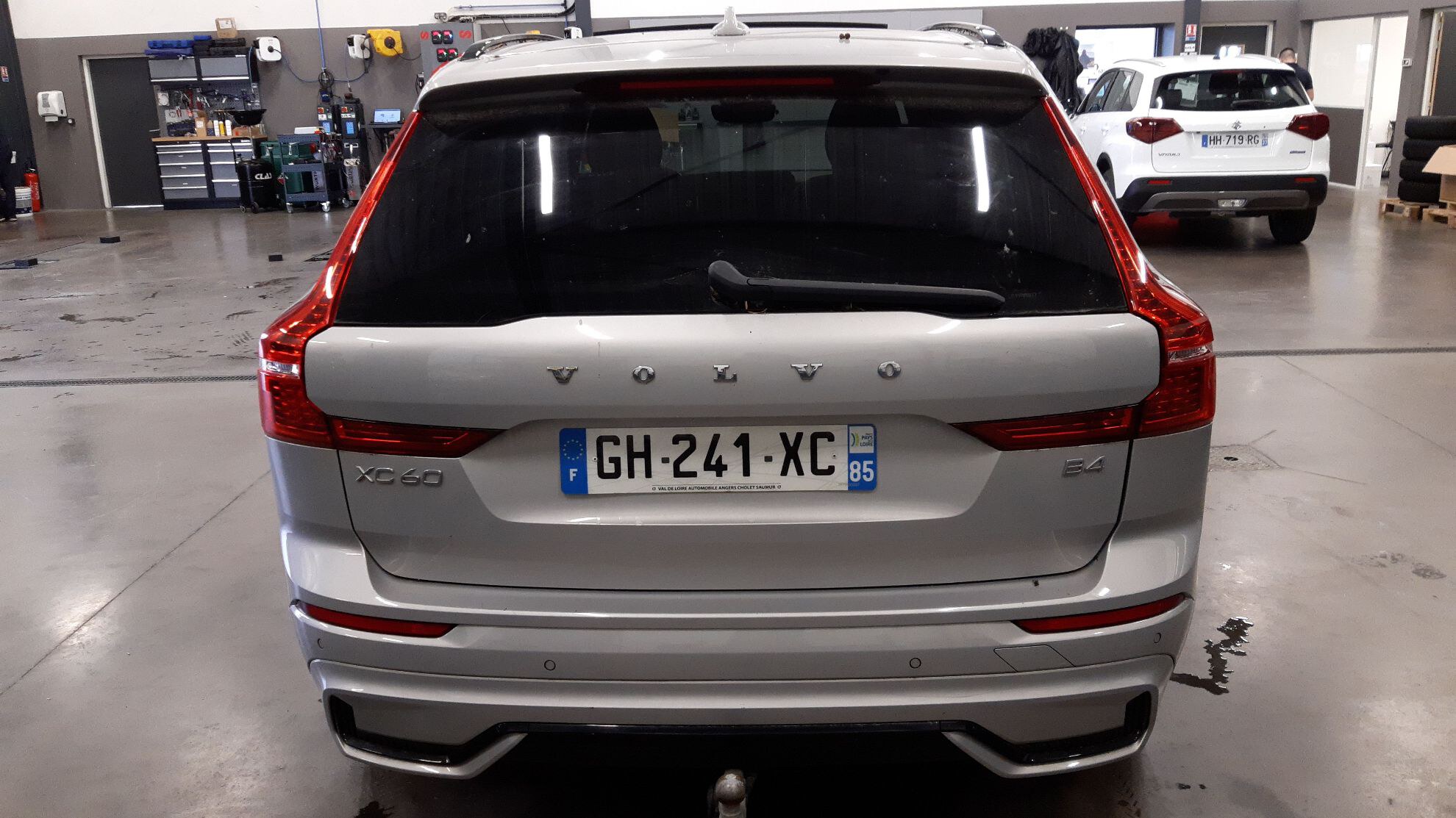 VOLVO XC60 B4 197 ch Geartronic 8 Plus Style Dark 2022