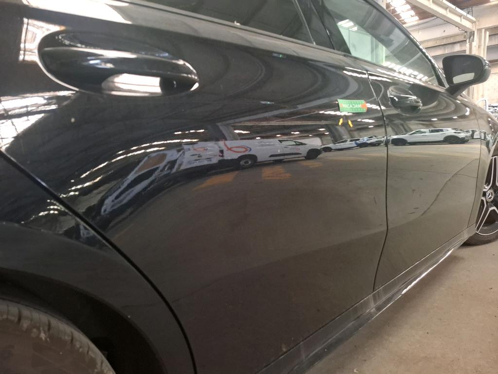 MERCEDES-BENZ MERCEDES CLASSE A 180 d 8G-DCT AMG Line 2021