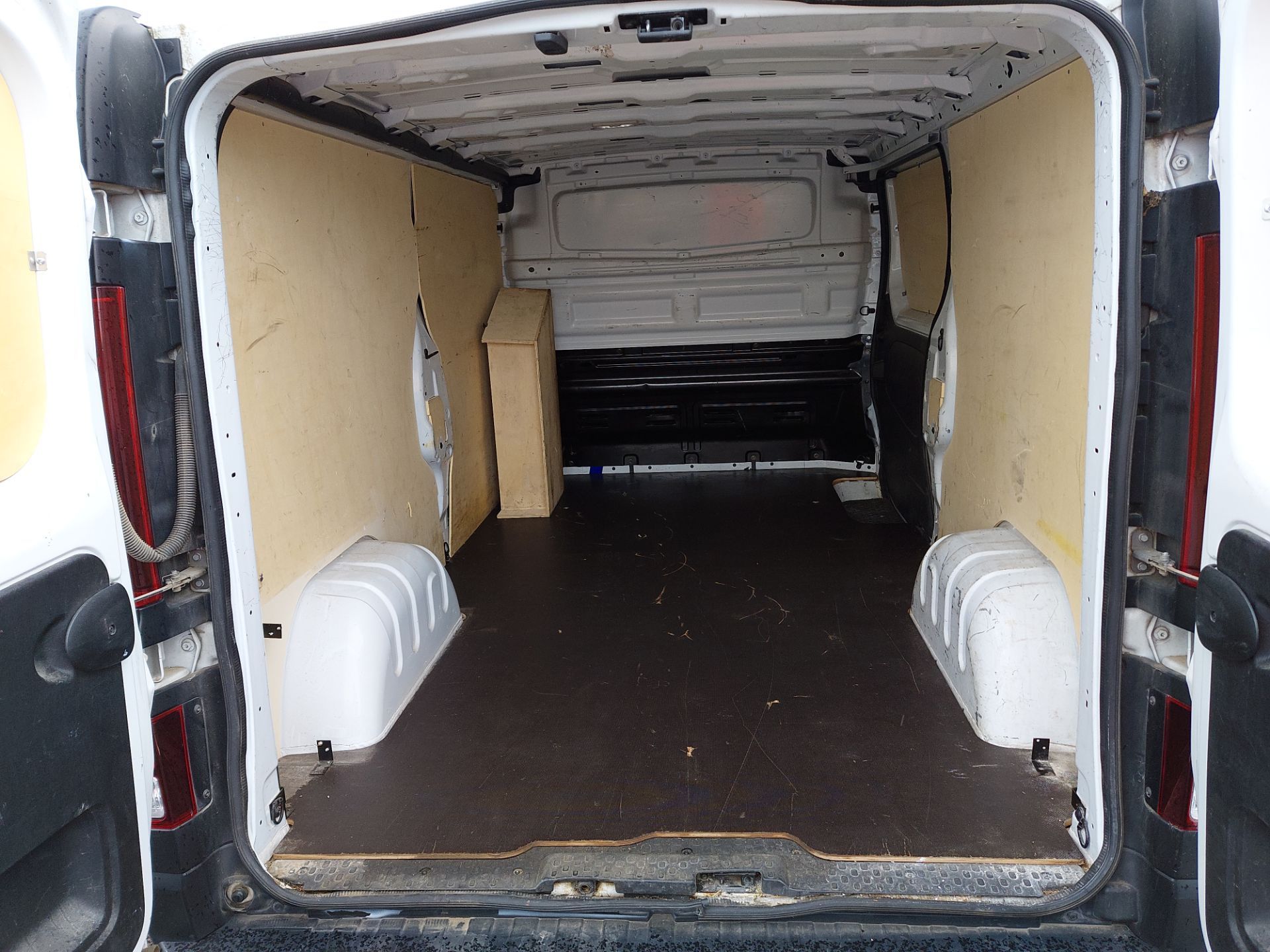 RENAULT TRAFIC FOURGON L2H1 3000 KG BLUE DCI 130 GRAND CONFORT 2023