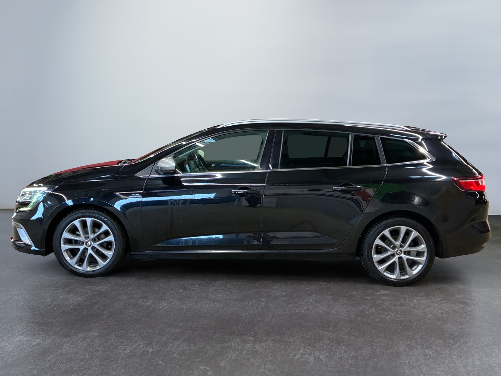 RENAULT Mégane IV Estate Blue dCi 115 Intens Intens 2020