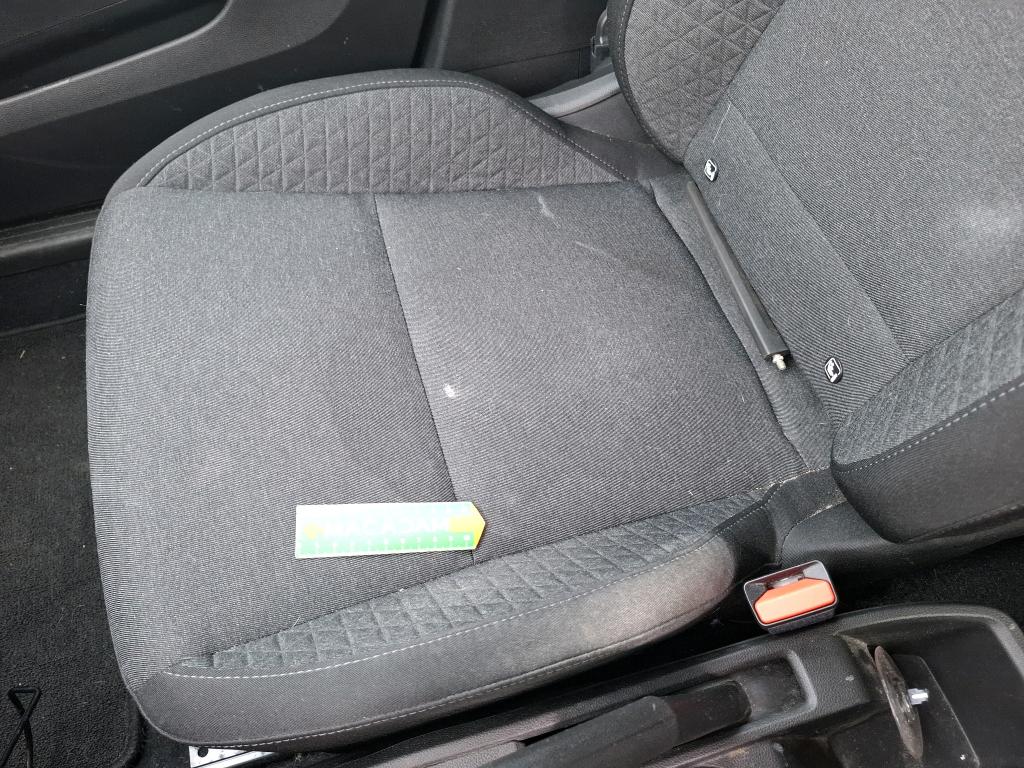 RENAULT CLIO V SCe 65 - 21 Business 2021