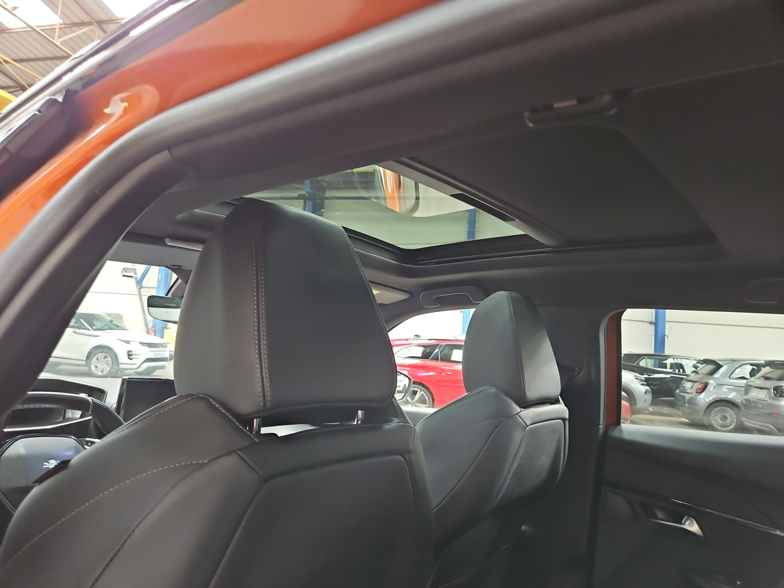PEUGEOT 2008 BlueHDi 130 S&S EAT8 GT Pack 2022