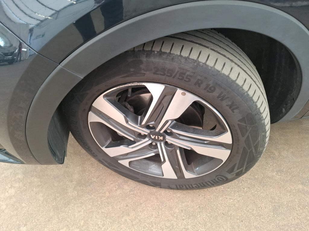 KIA SORENTO VP 1.6 T-GDi Hybride Rechargeable 265 ch 7pl 4x4 BVA6 Premium 2021