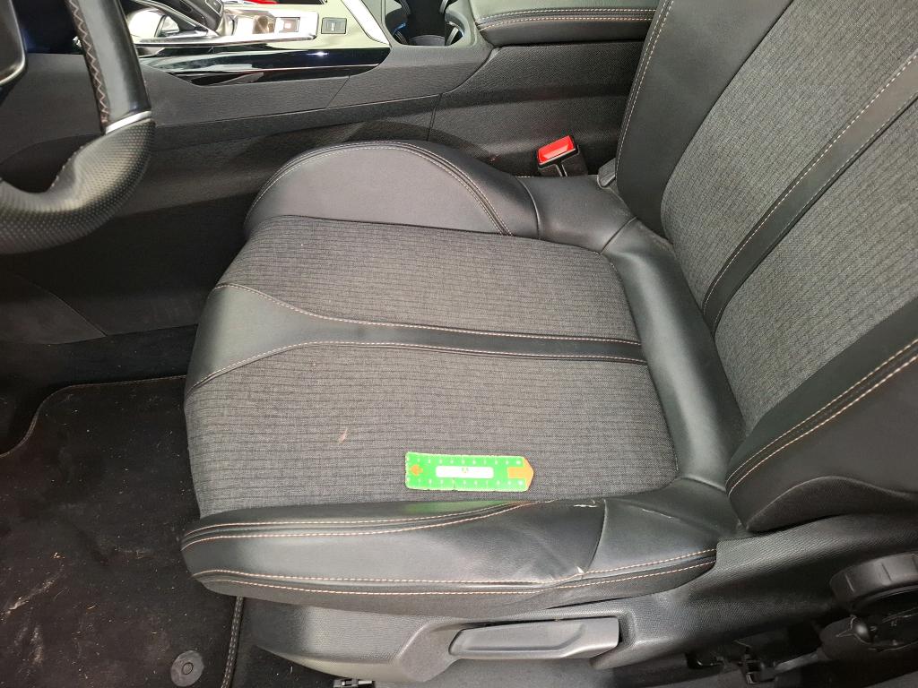 PEUGEOT 3008 BlueHDi 130ch S&S EAT8 GT Line 2019