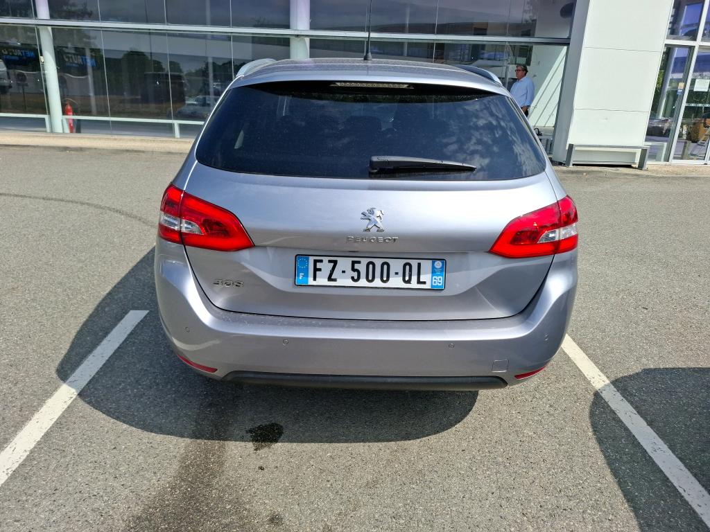 PEUGEOT 308 SW PureTech 130ch S&S BVM6 Allure Business 2021