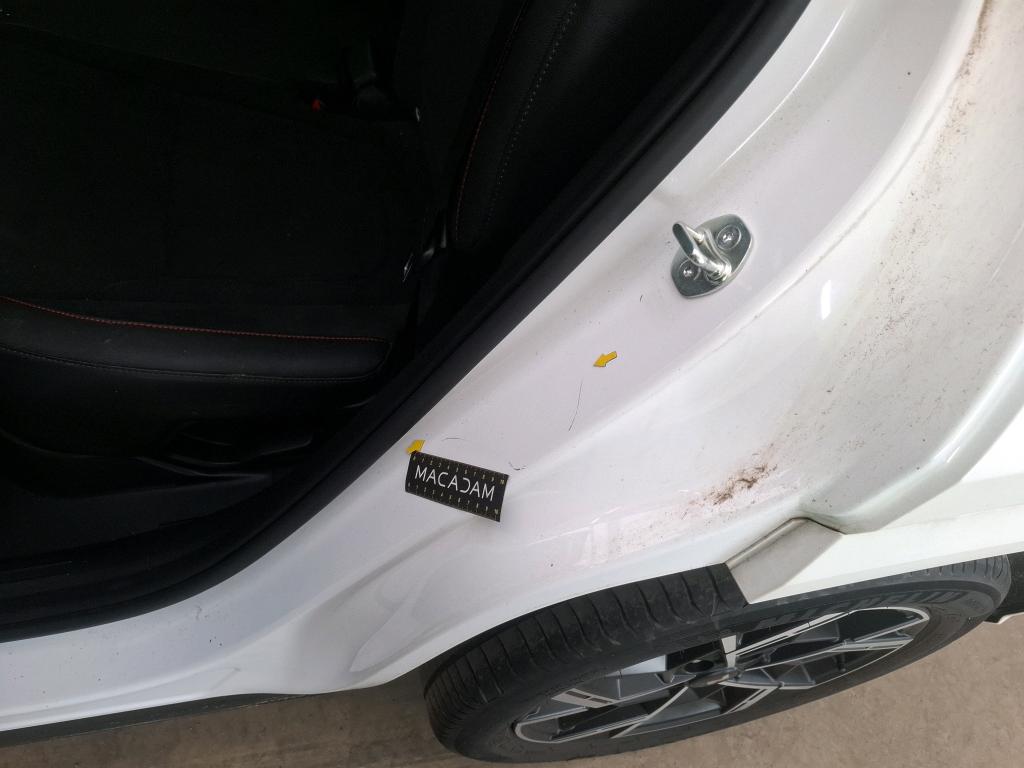 HYUNDAI TUCSON 1.6 T-GDI 215 Hybrid BVA6 Initia 2024