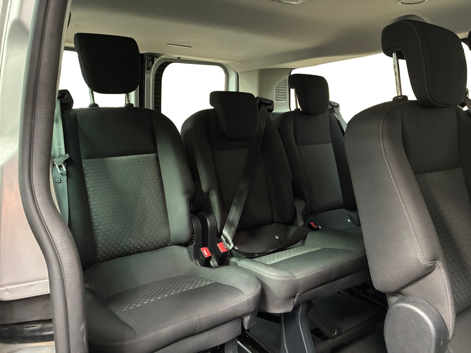 FORD TRANSIT Custom Kombi 320 L2H1 2.0 EcoBlue 130 Trend Business 2022
