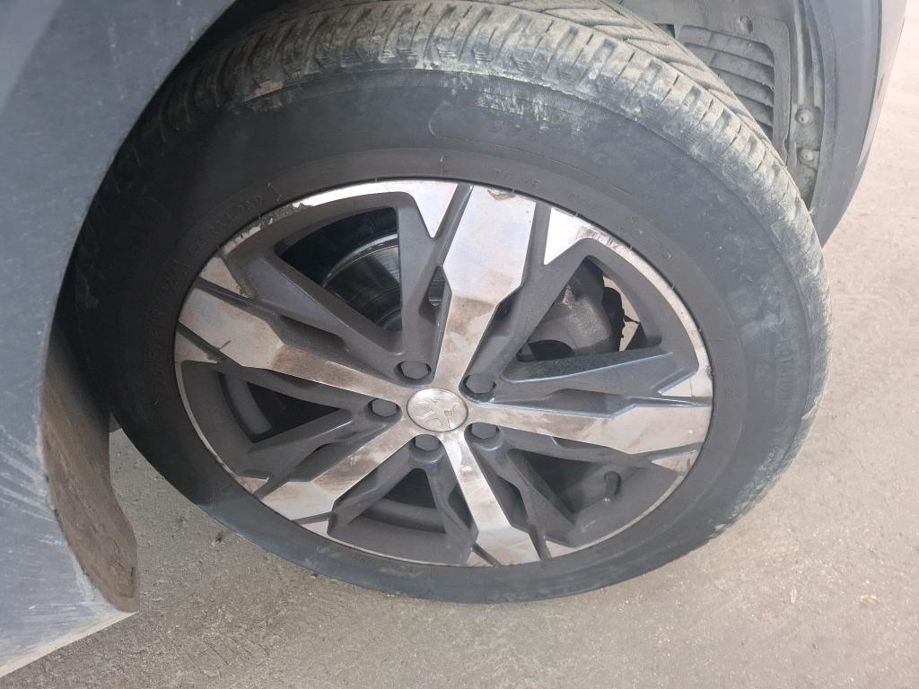 PEUGEOT 5008 BUSINESS PureTech 130ch S&S EAT8 Allure 2018