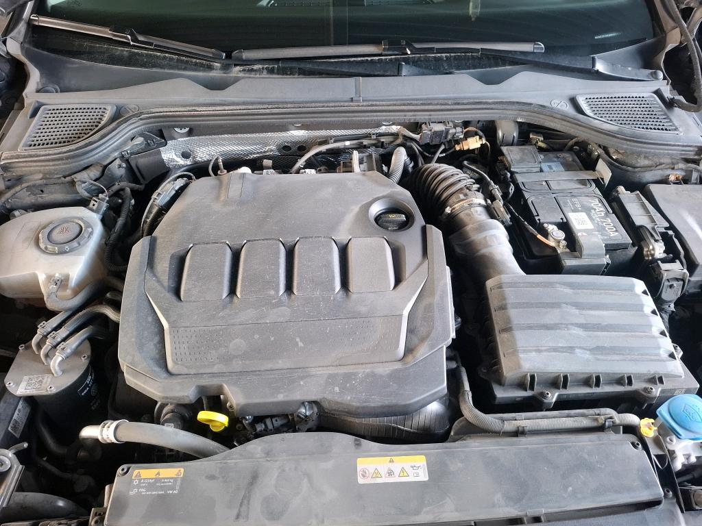 VOLKSWAGEN GOLF 2.0 TDI SCR 150 DSG7 Life Business 1st 2020