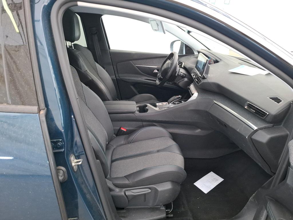 PEUGEOT 3008 Hybrid 225 e-EAT8 Allure Pack 2022