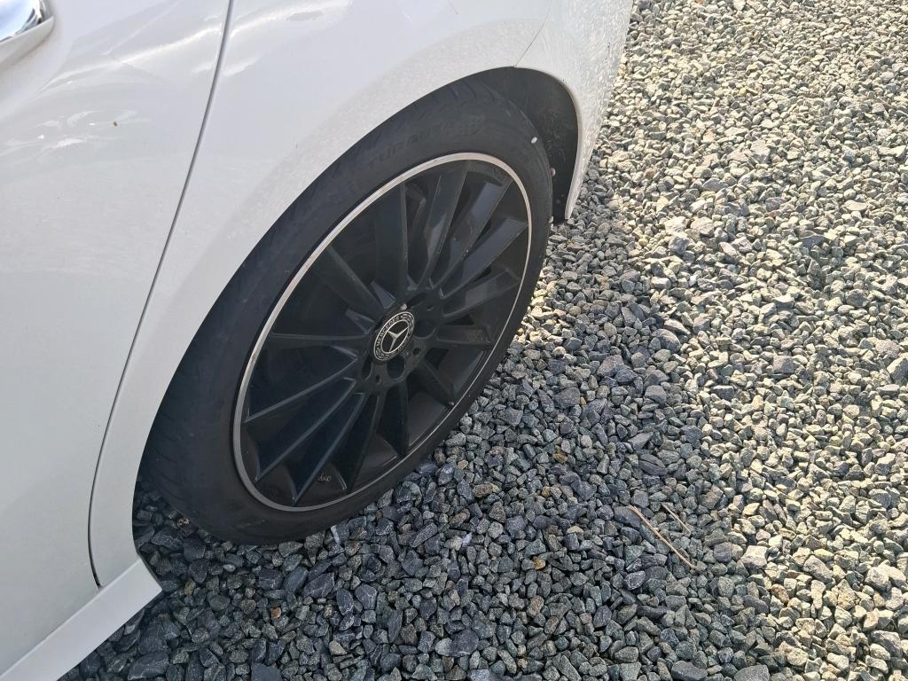 MERCEDES-BENZ MERCEDES CLASSE A 220 d 8G-DCT AMG Line 2020
