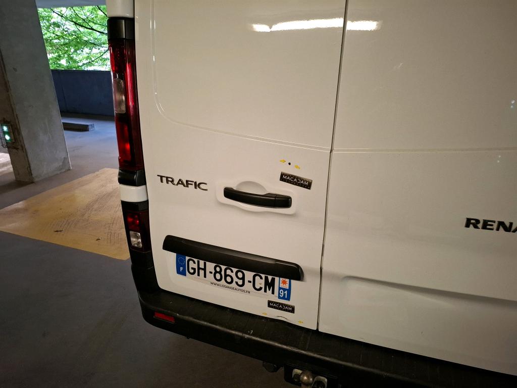 RENAULT TRAFIC FOURGON FGN L1H1 2800 KG BLUE DCI 110 CONFORT 2022