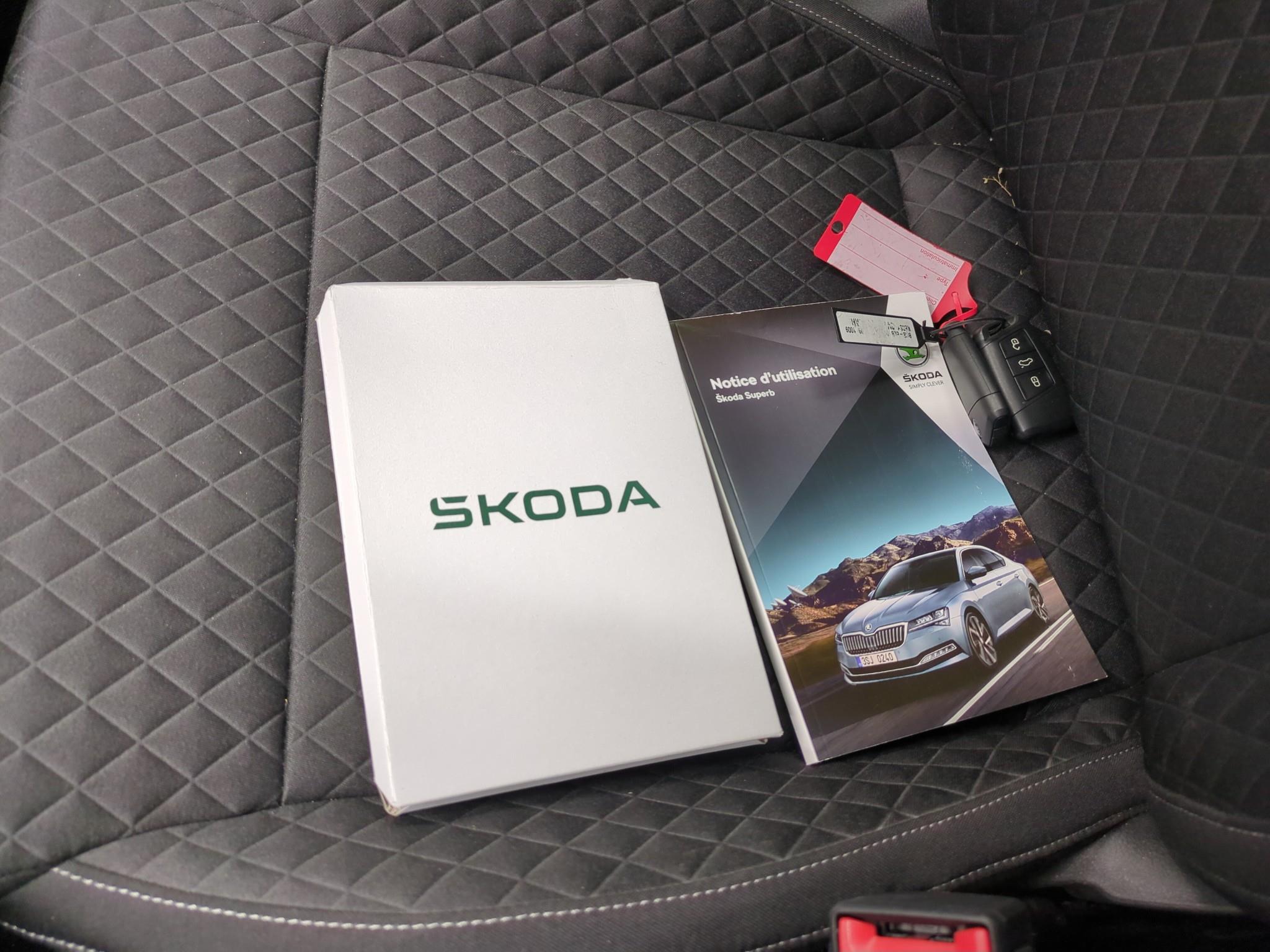 SKODA SUPERB COMBI 2.0 TDI 150 SCR DSG7 Business 2024