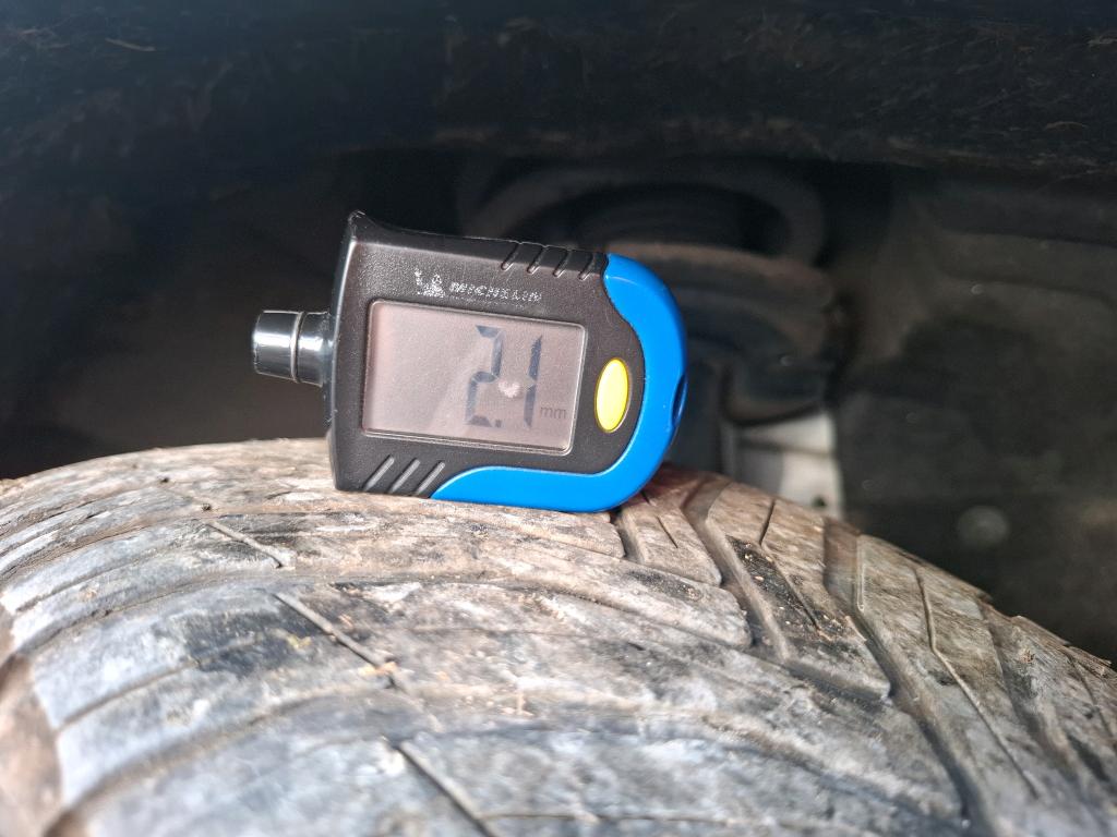 FORD TRANSIT CONN CONNECT FGN L1 1.0E100 E85 S&S TREND BUSINESS NAV 2024