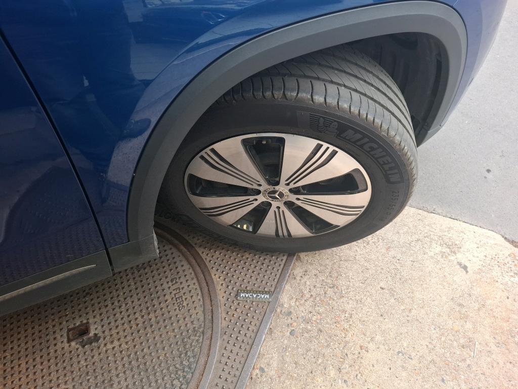 MERCEDES-BENZ EQA 250+ Progressive Line 2024