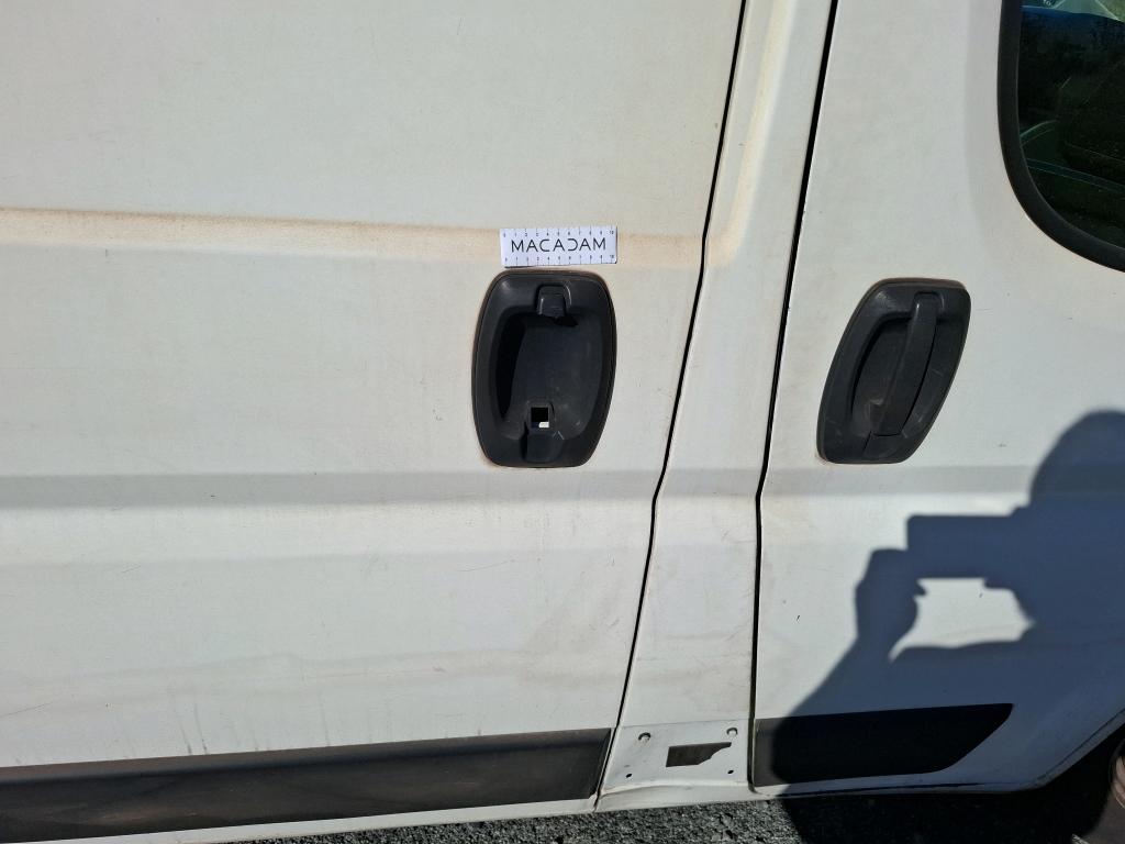PEUGEOT BOXER FOURGON TOLE 335 L2H2 BLUEHDI 130 PREMIUM PACK 2019
