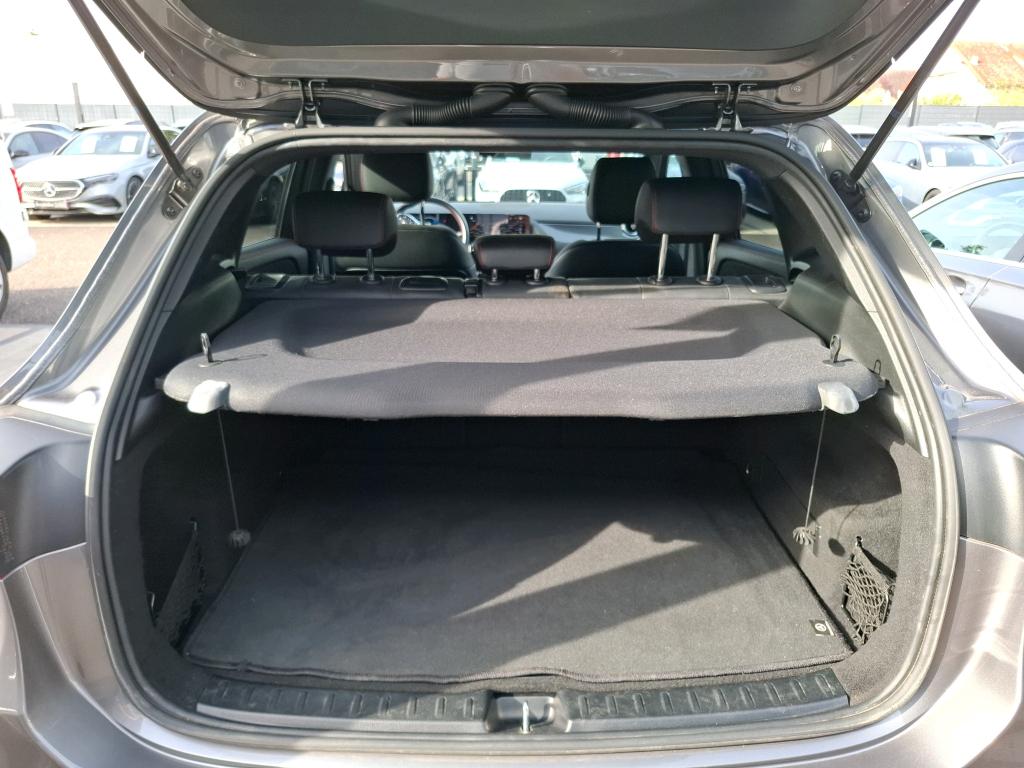 MERCEDES-BENZ MERCEDES GLA II 200 d 8G-DCT AMG Line 2022