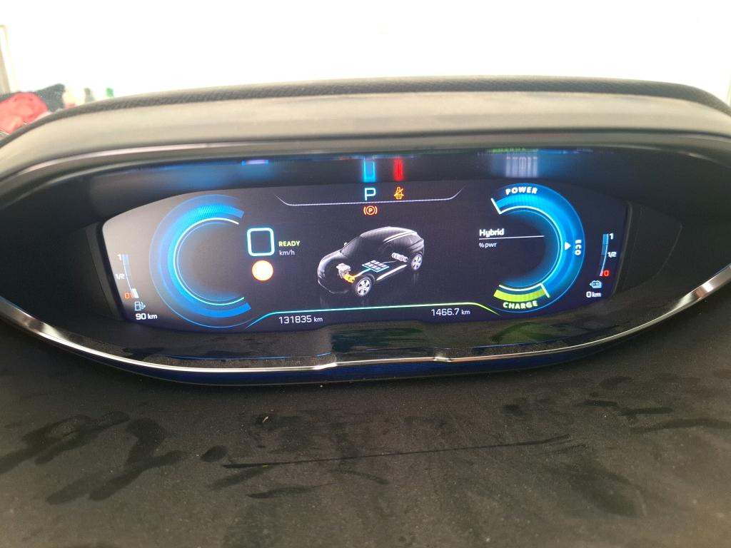 PEUGEOT 3008 Hybrid4 300 e-EAT8 GT Pack 2022
