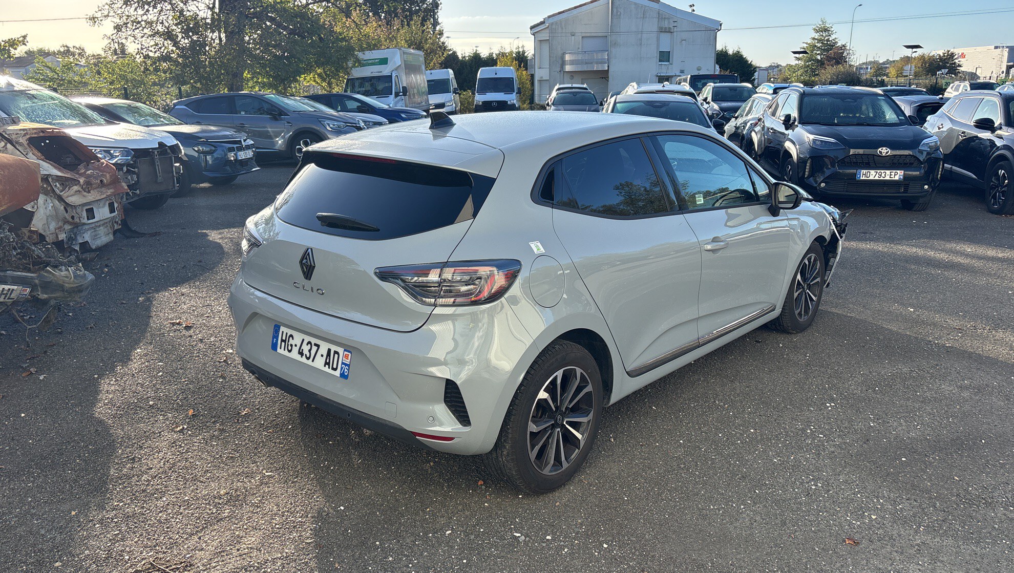 RENAULT Clio TCe 90 2025