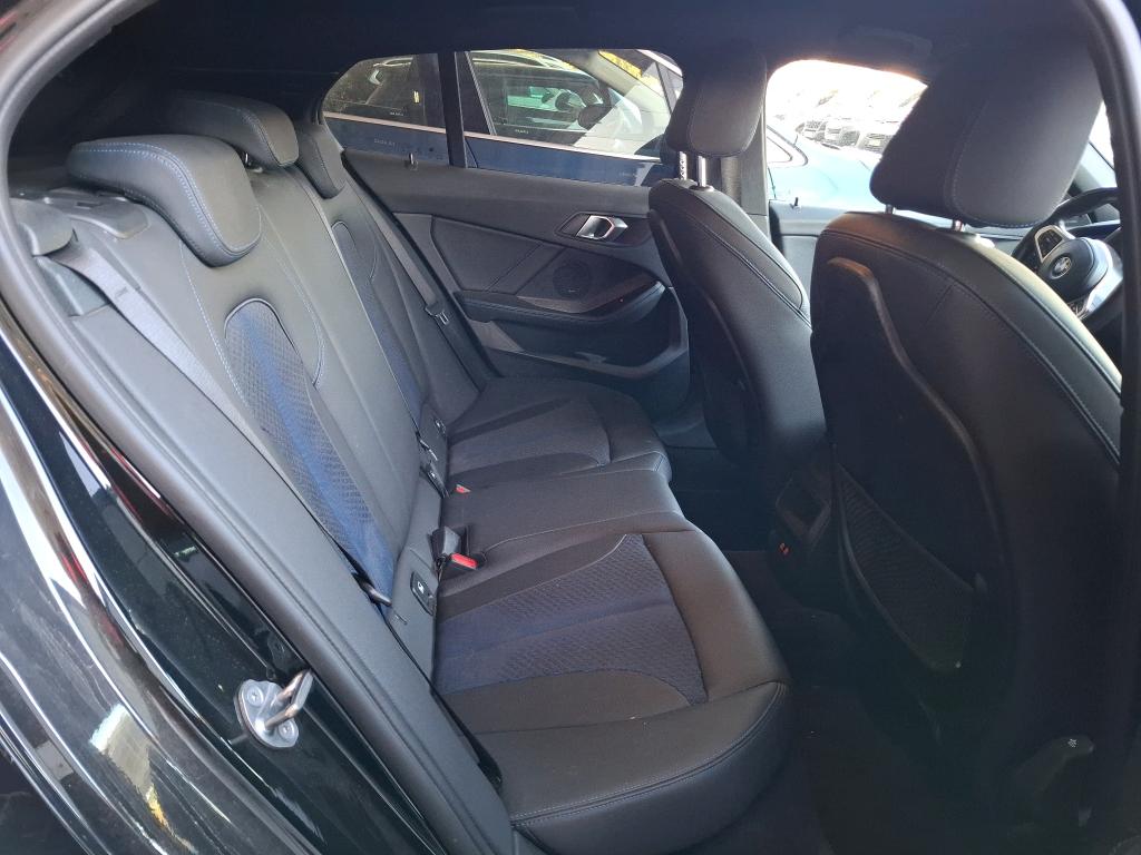 BMW SERIE 1 F40 118i 136 ch DKG7 M Sport 2023