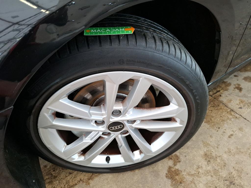 AUDI A3/S3 A3 SPORTBACK 40 TFSIe 204 S tronic 6 Business line 2022