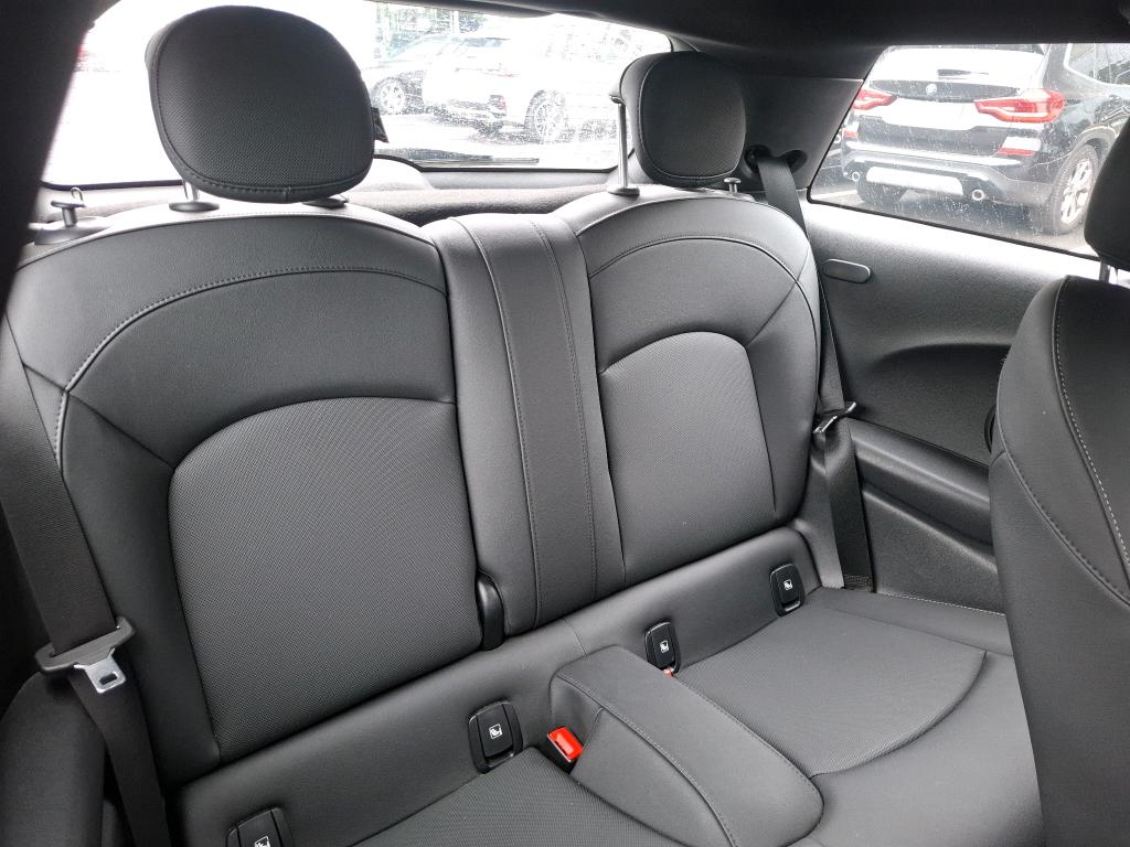 MINI HATCH 3 Portes Cooper SE 184 ch Essential 2023