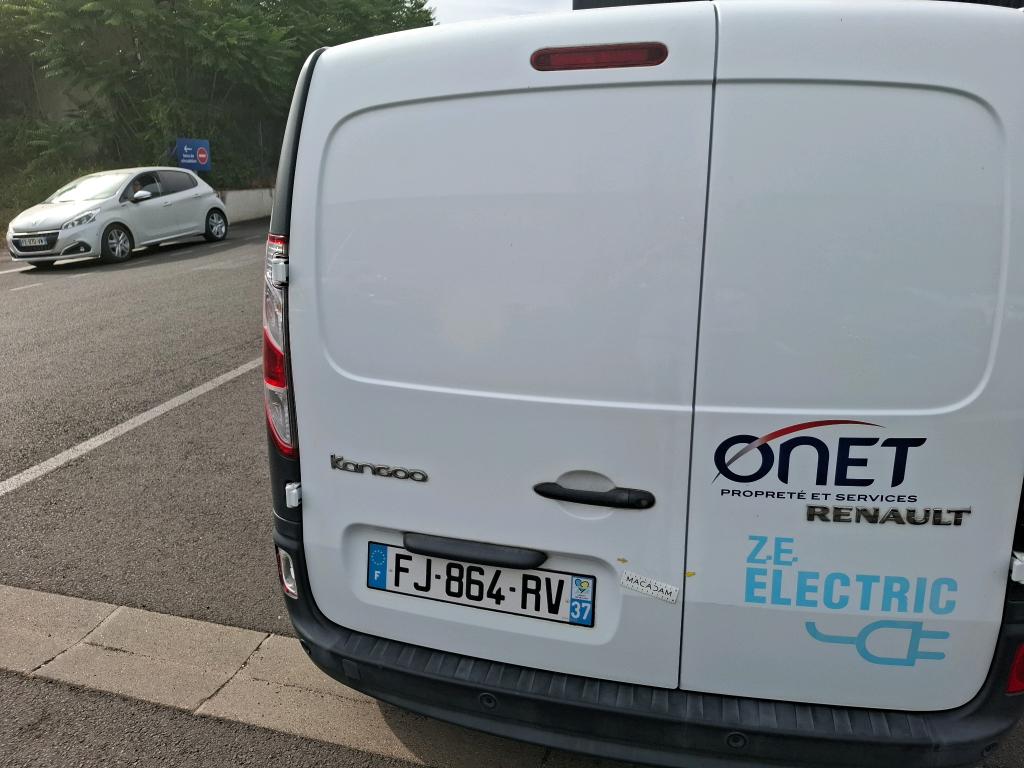RENAULT KANGOO VU EXPRESS ZE Z.E. ACHAT INTEGRAL EXTRA R-LINK 2019