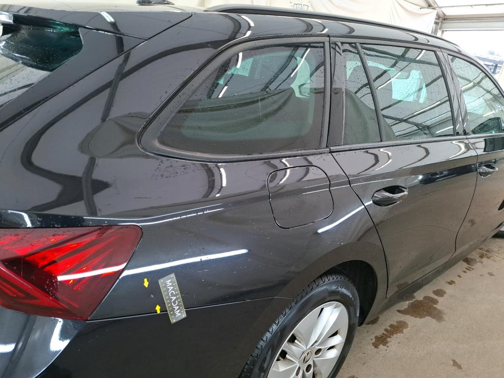 SKODA OCTAVIA COMBI 1.0 TSI mHEV e-TEC 110 ch DSG7 Ambition 2022