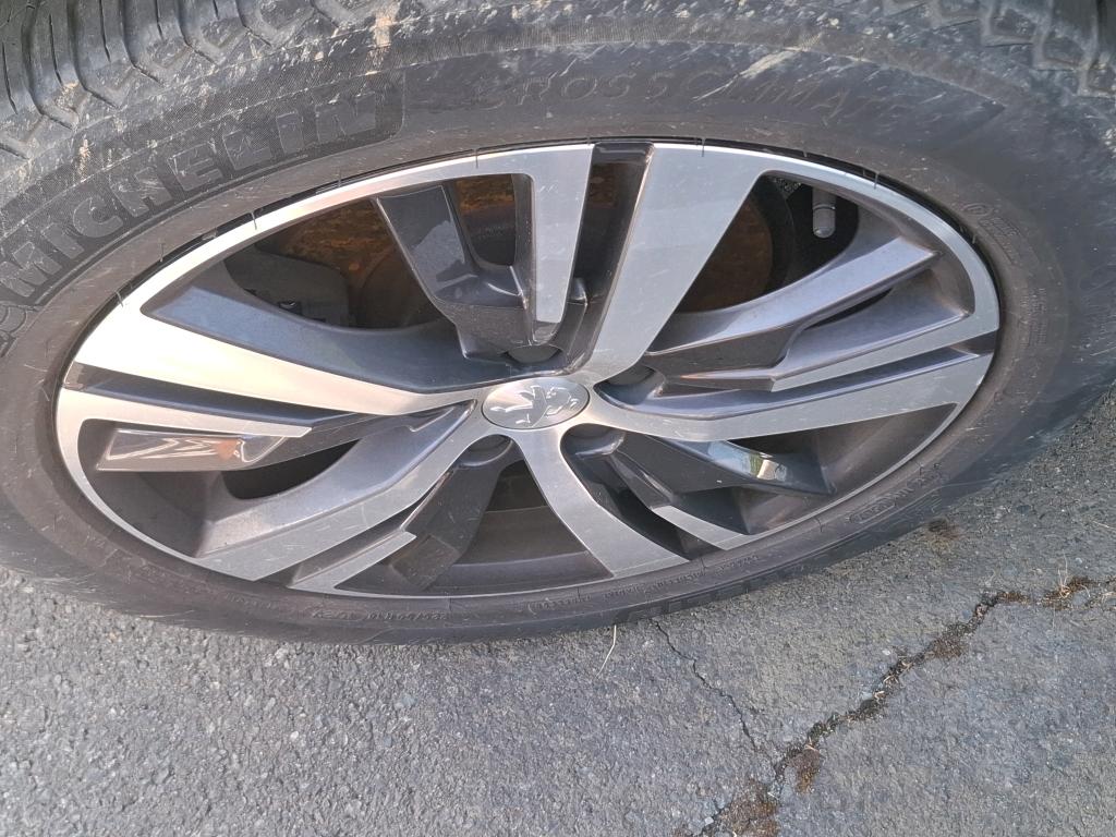 PEUGEOT 3008 BlueHDi 130ch S&S EAT8 Allure Pack 2021
