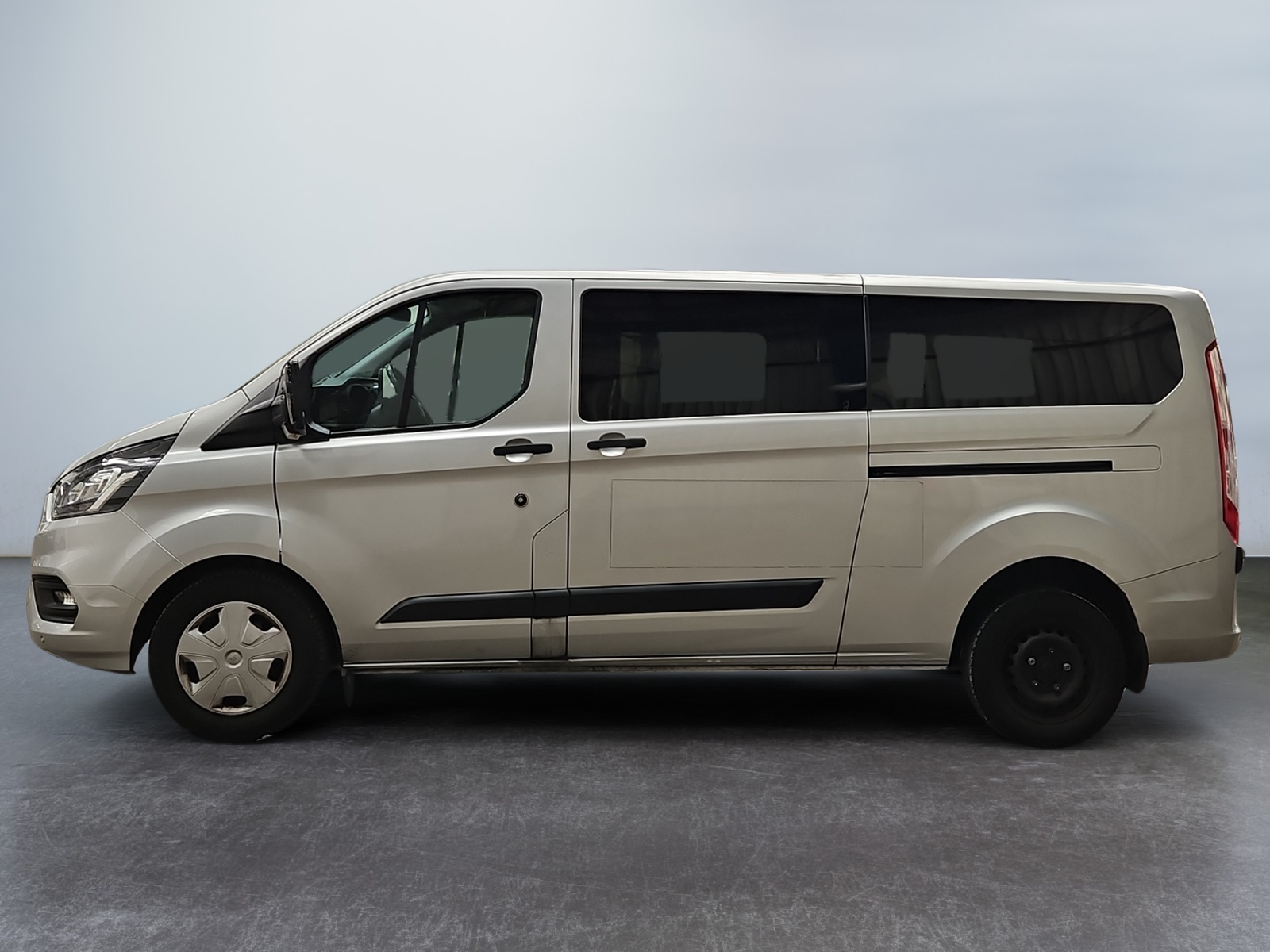 FORD TRANSIT Custom KOMBI 320 L2H1 2.0 EcoBlue 130 Trend Business 2023