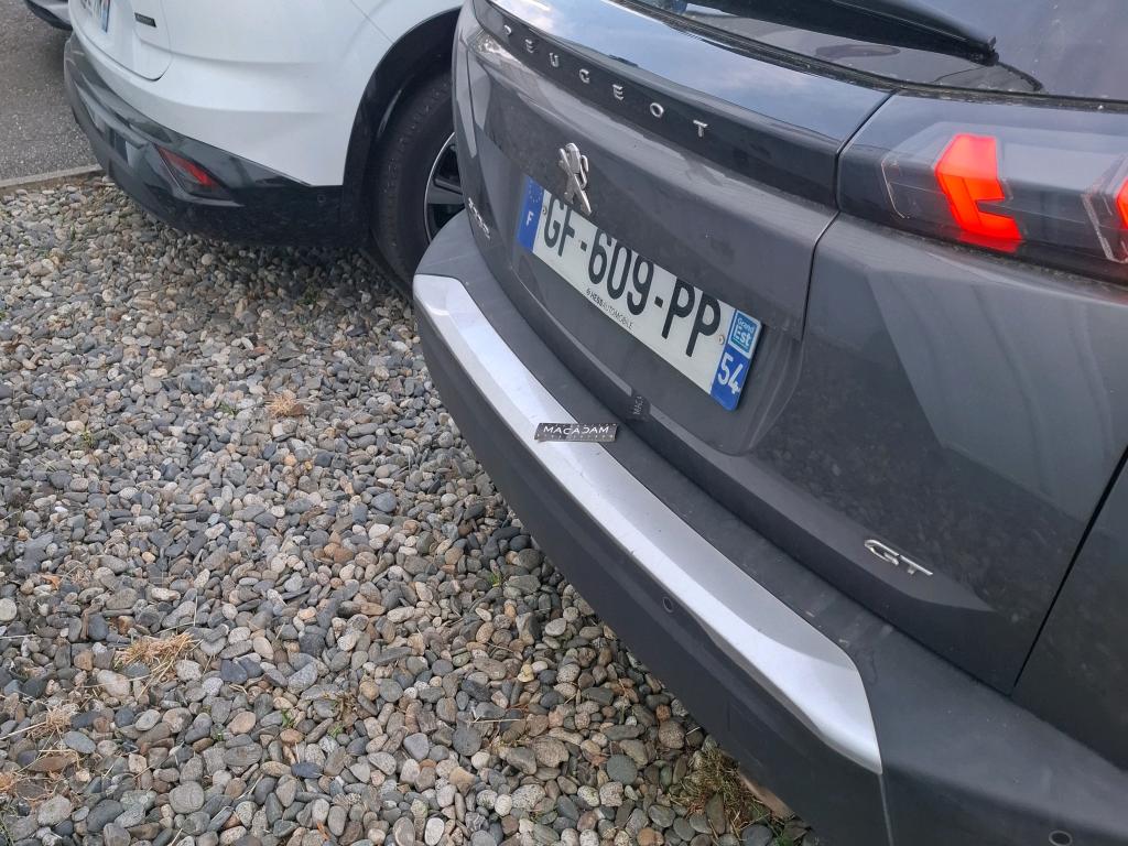 PEUGEOT 2008 BlueHDi 130 S&S EAT8 GT 2022