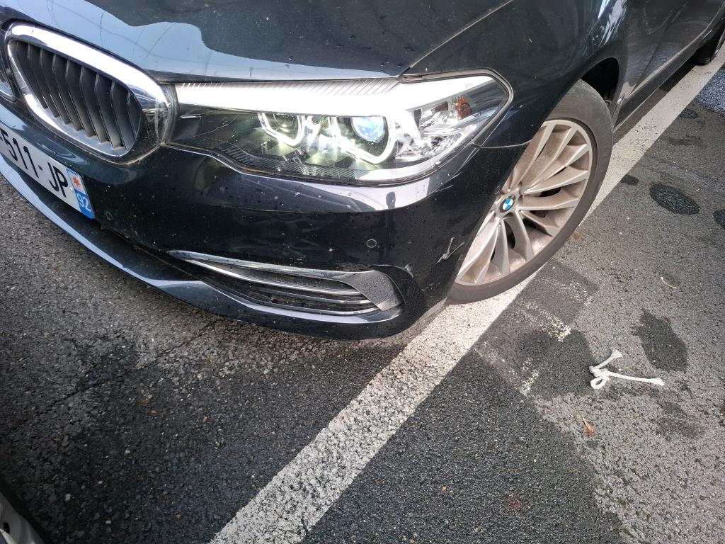 BMW SERIE 5 G30 518d 150 ch BVA8 Luxury 2020