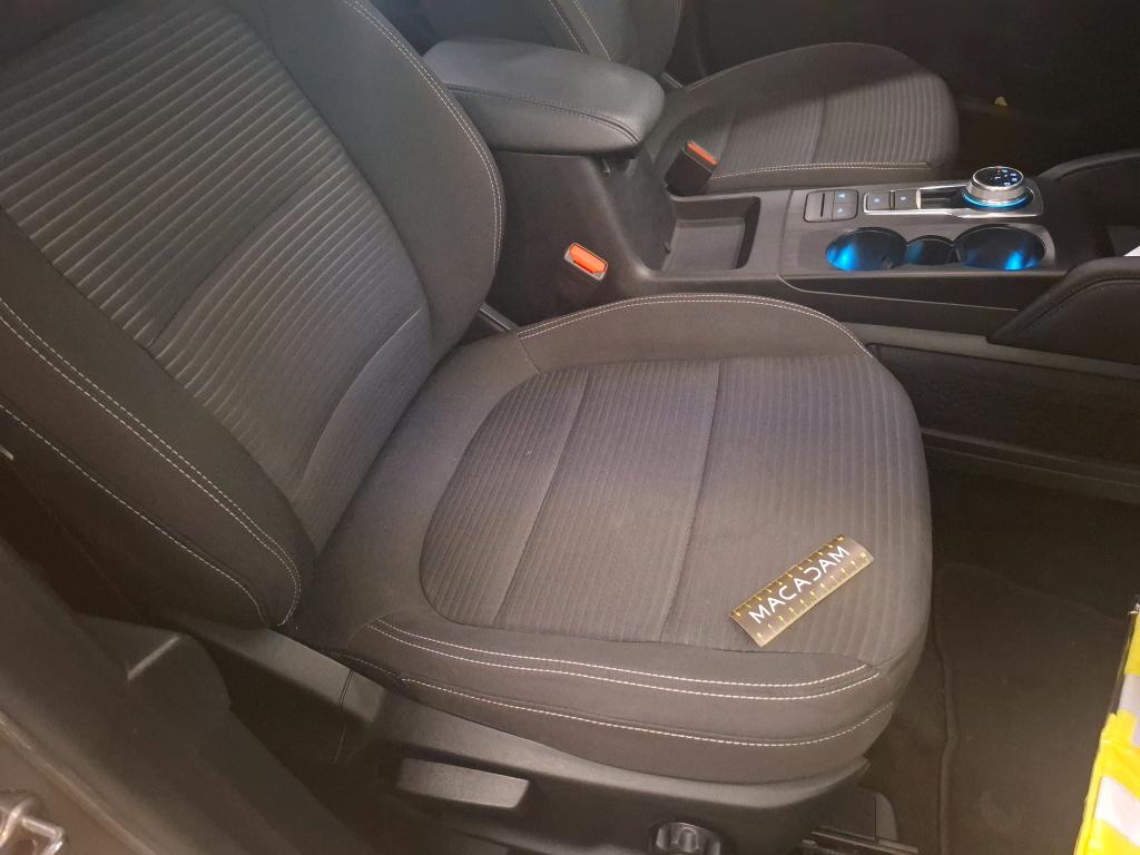 FORD KUGA 2.5 Duratec 190 ch FHEV I-AWD Powershift Titanium 2023