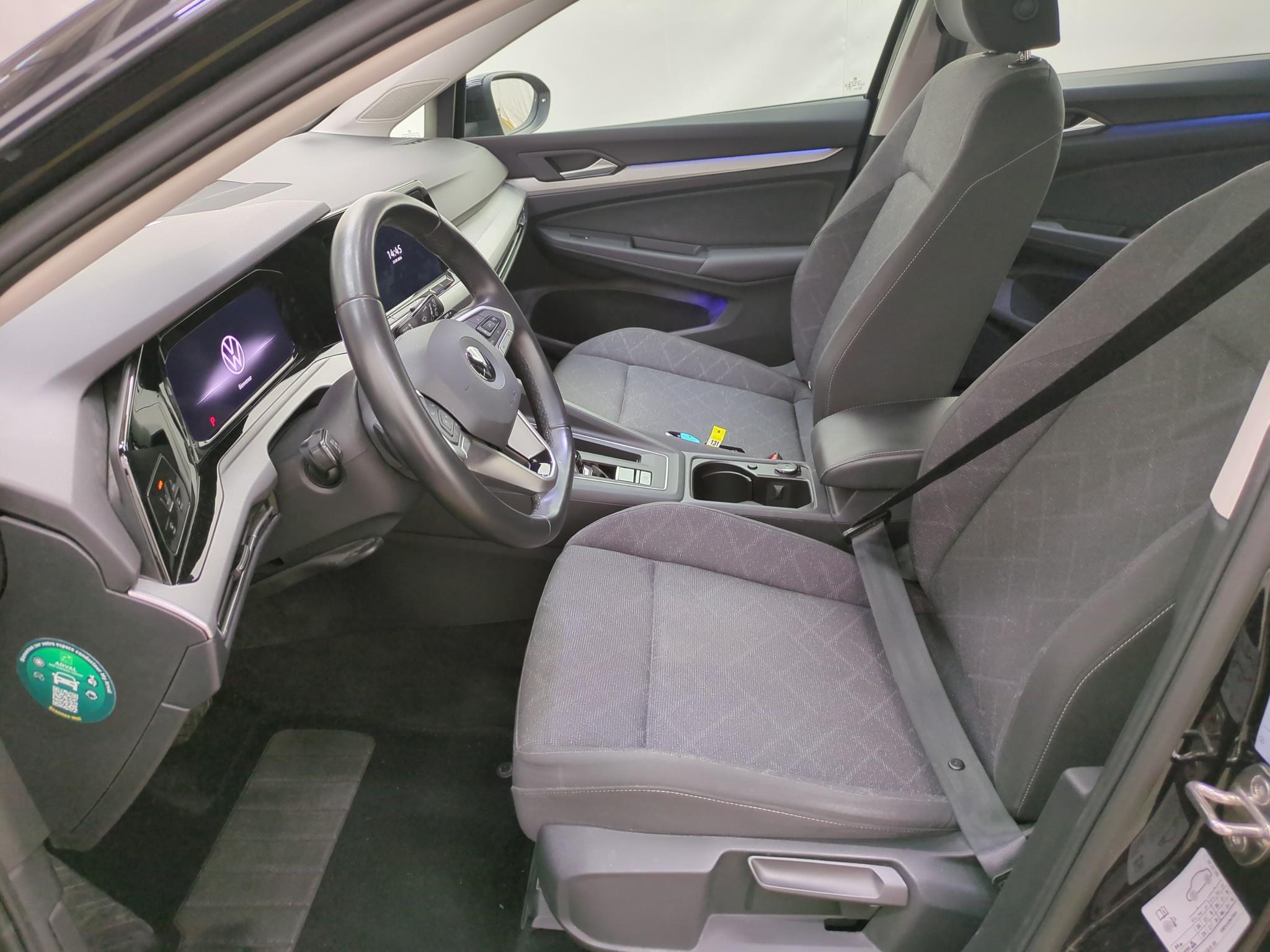 VOLKSWAGEN GOLF 1.0 eTSI OPF 110 DSG7 Life Plus 2023