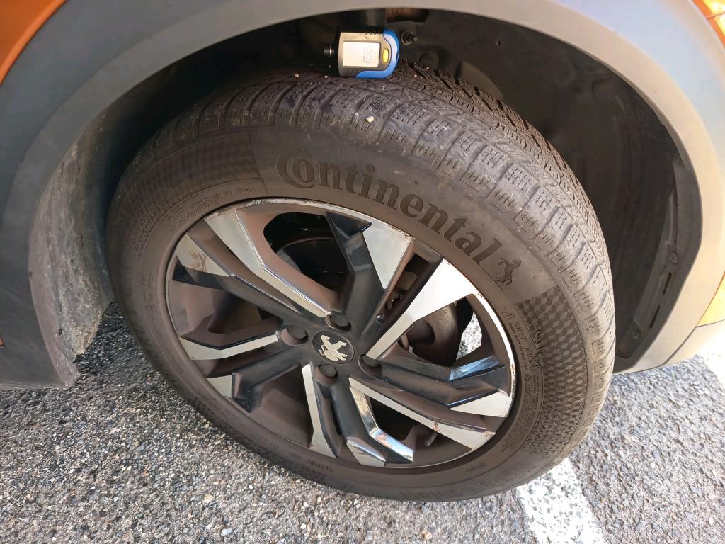 PEUGEOT 2008 BUSINESS PureTech 130 S&S EAT8 Allure 2021