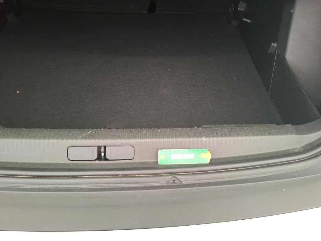 PEUGEOT 2008 BUSINESS BlueHDi 130 S&S EAT8 Allure 2021