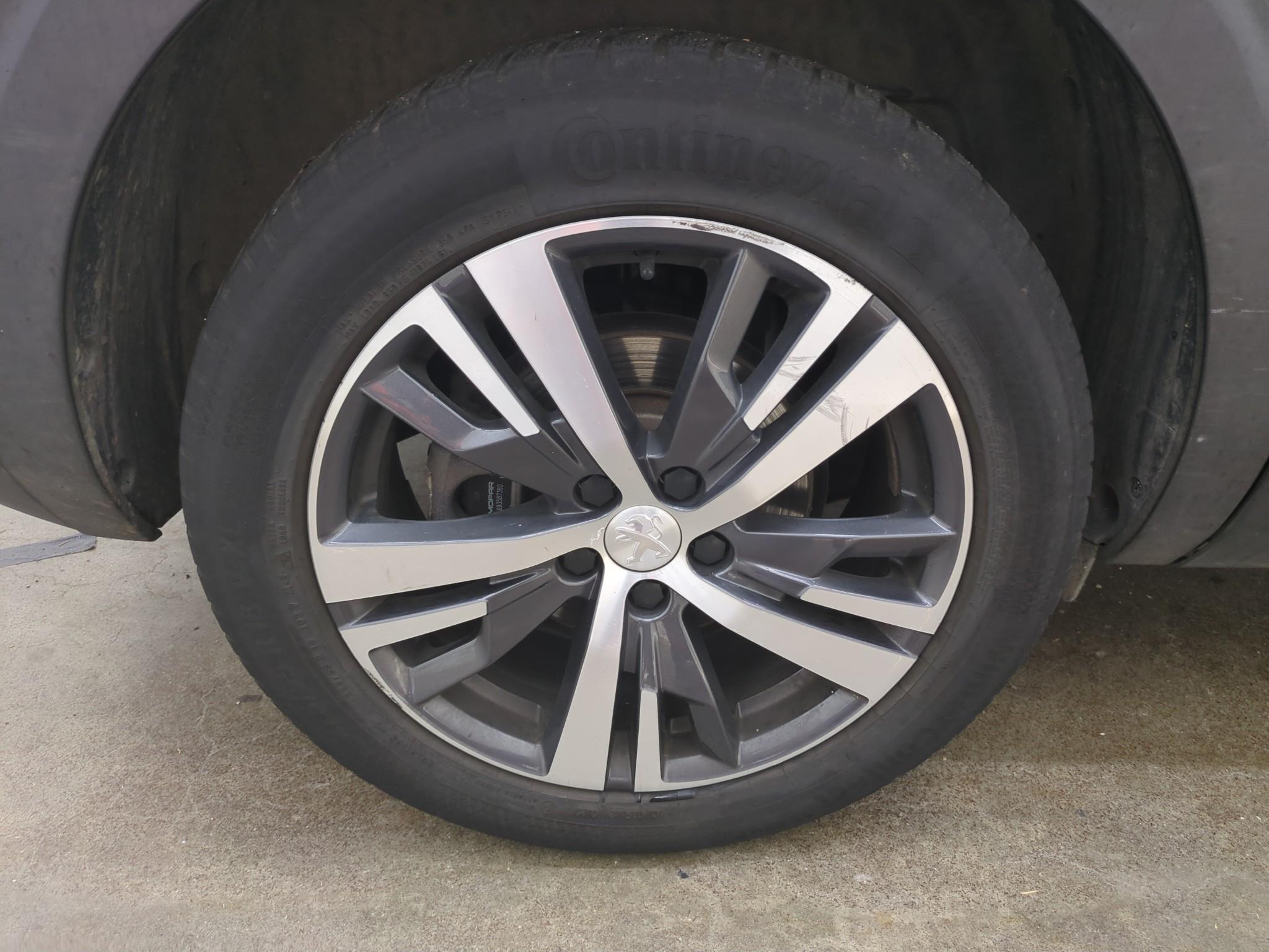 PEUGEOT 5008 BlueHDi 130ch S&S EAT8 Allure Pack 2022