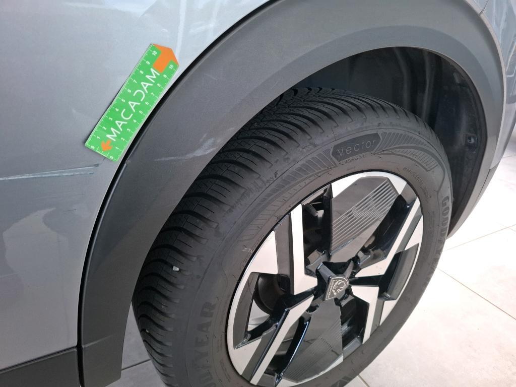 PEUGEOT 2008 PureTech 130 S&S EAT8 Allure 2023