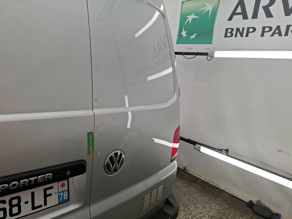 VOLKSWAGEN TRANSPORTER FOURGON 6.1 VAN L2H1 2.0 TDI 110 BVM5 BUSINESS 2021