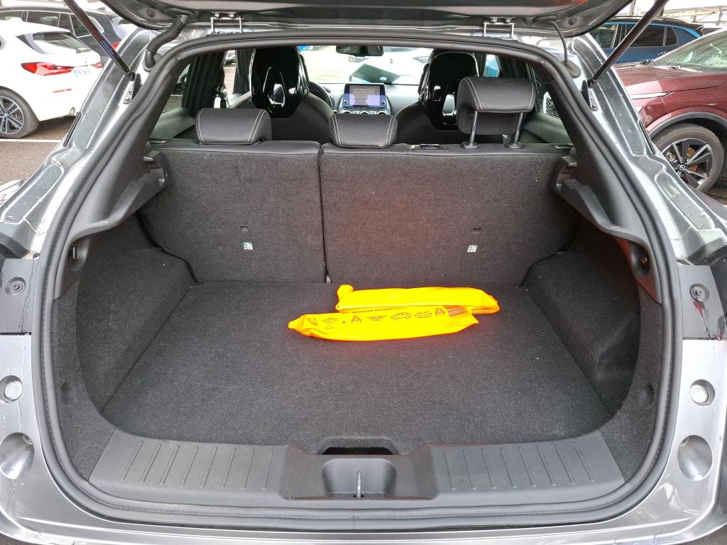 NISSAN Juke HYBRID 143 Tekna 2024