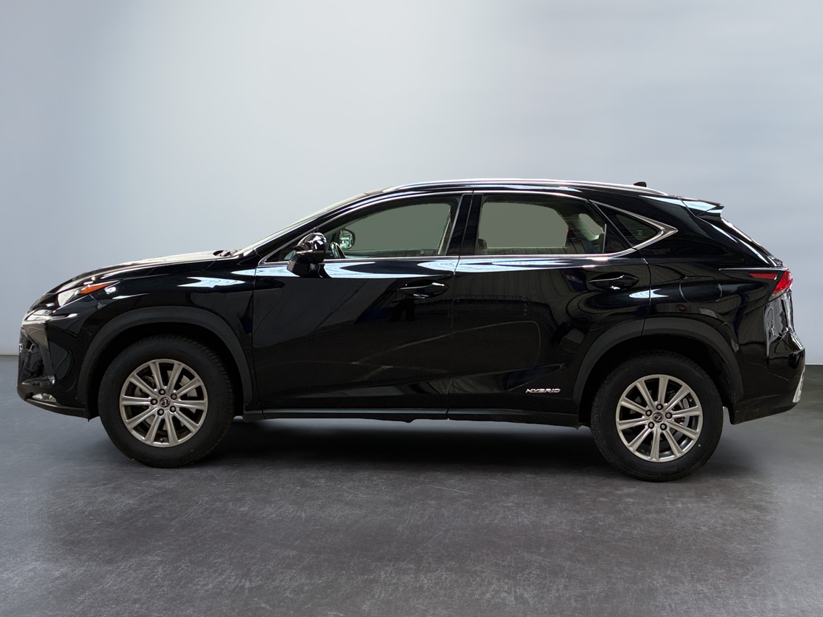 LEXUS NX 300h 2WD 2021