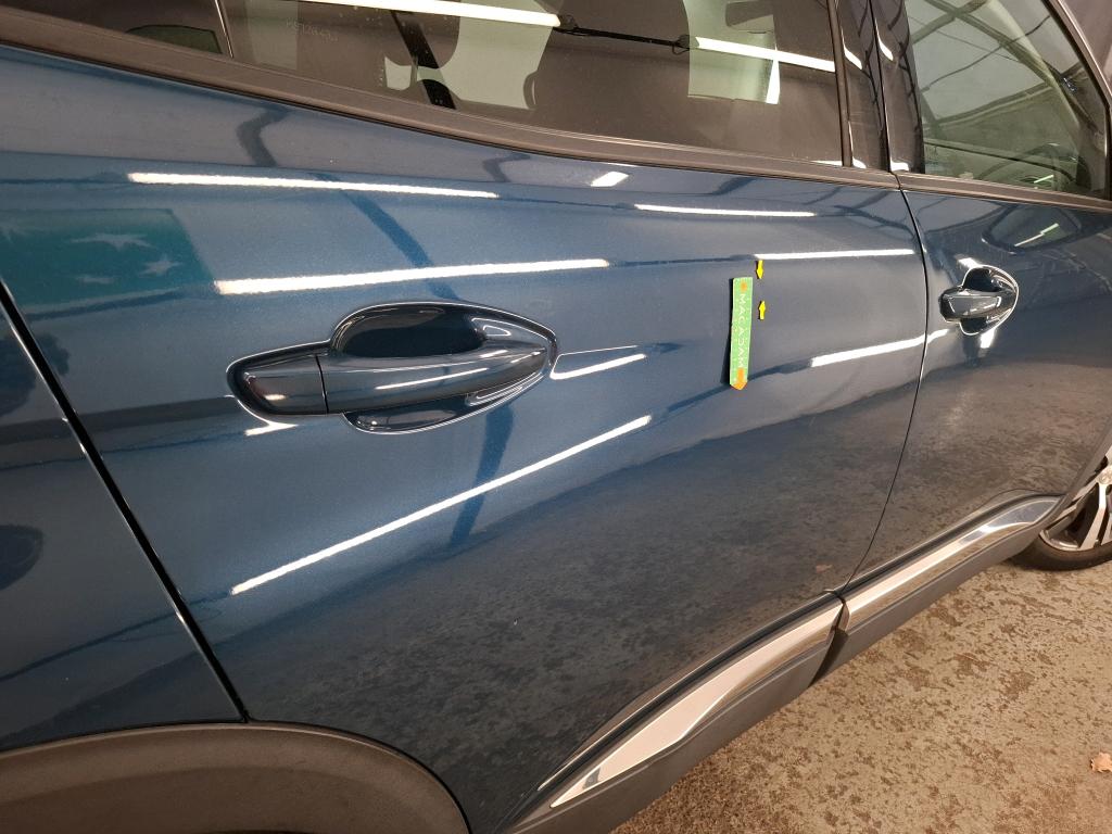 PEUGEOT 3008 Hybrid 225 e-EAT8 Allure Pack 2021