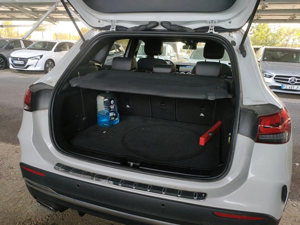 MERCEDES-BENZ MERCEDES GLA II 200 d 8G-DCT AMG Line 2023