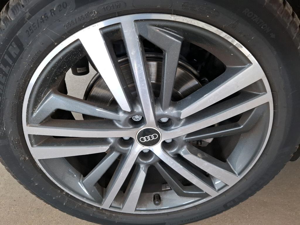 AUDI Q5 55 TFSI e 367 S tronic 7 Quattro line 2021