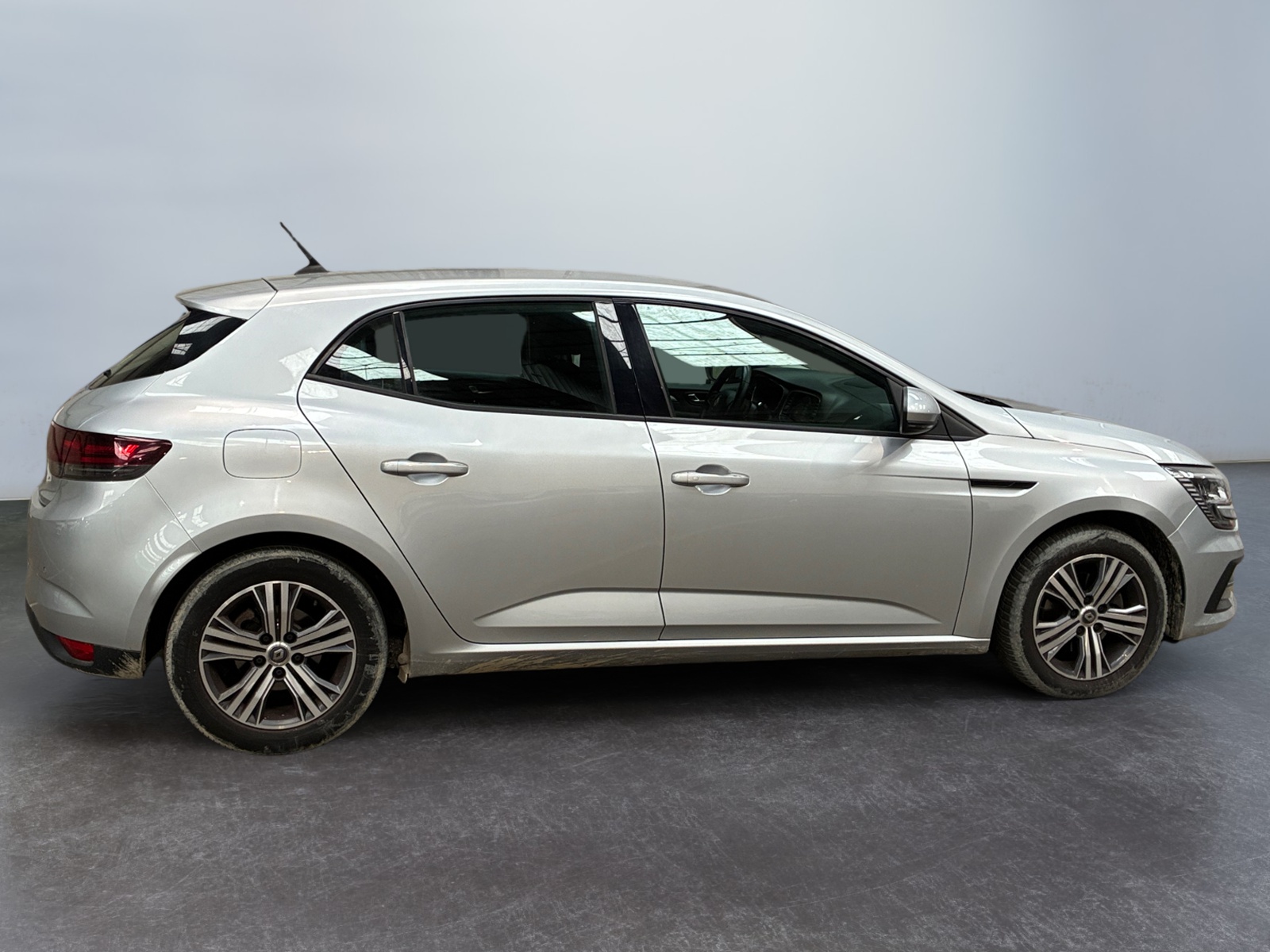 RENAULT Megane IV Berline Blue dCi 115 Evolution 2022