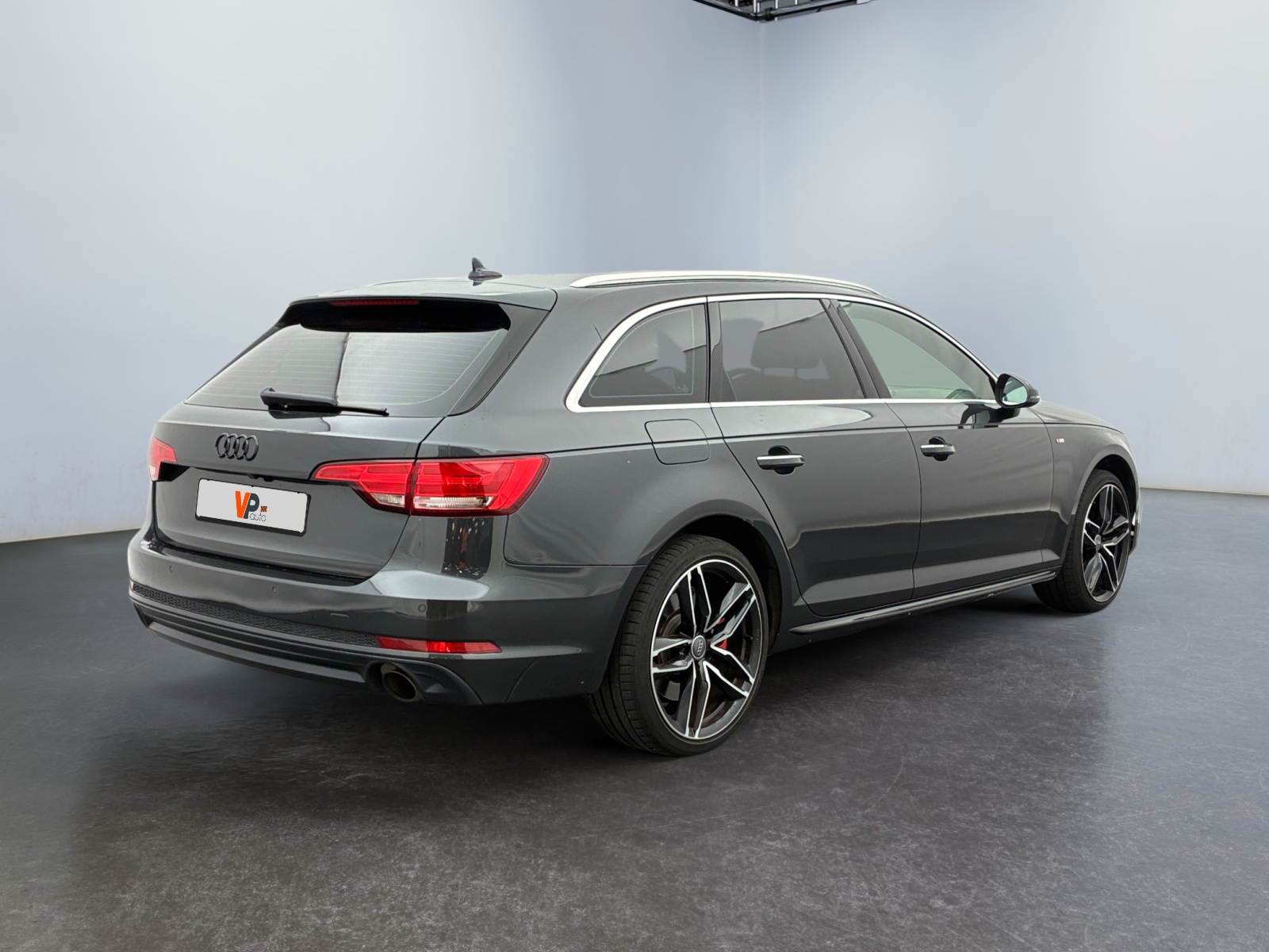 AUDI A4 Avant 2.0 TFSI 252CH S TRONIC DESIGN LUXE 2018