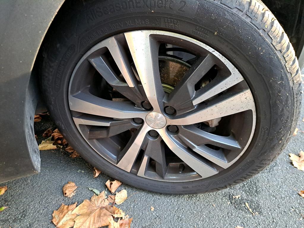 PEUGEOT 5008 PureTech 130ch S&S BVM6 Allure Pack 2023