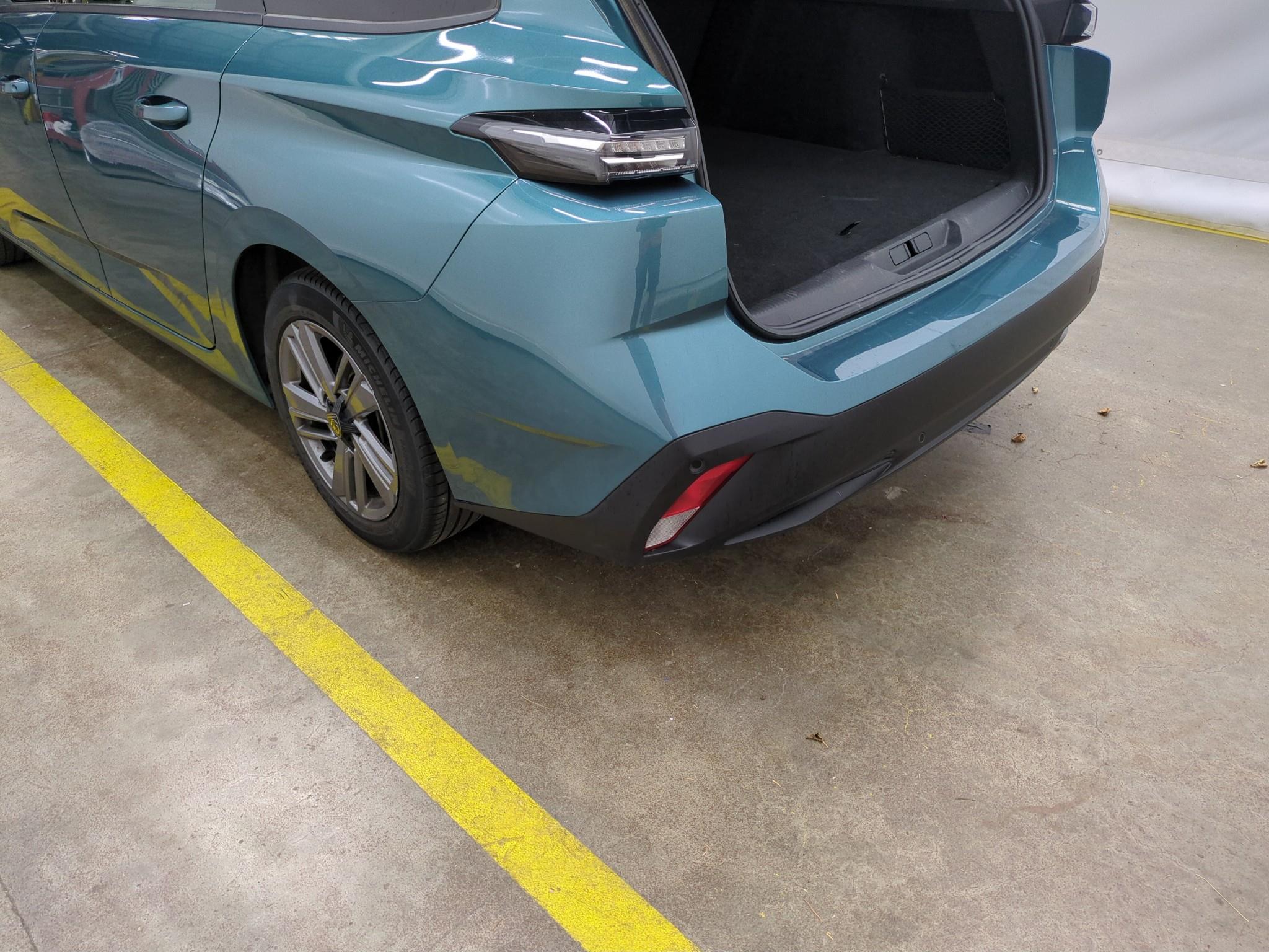PEUGEOT 308 SW PureTech 130ch S&S EAT8 Active Pack 2022