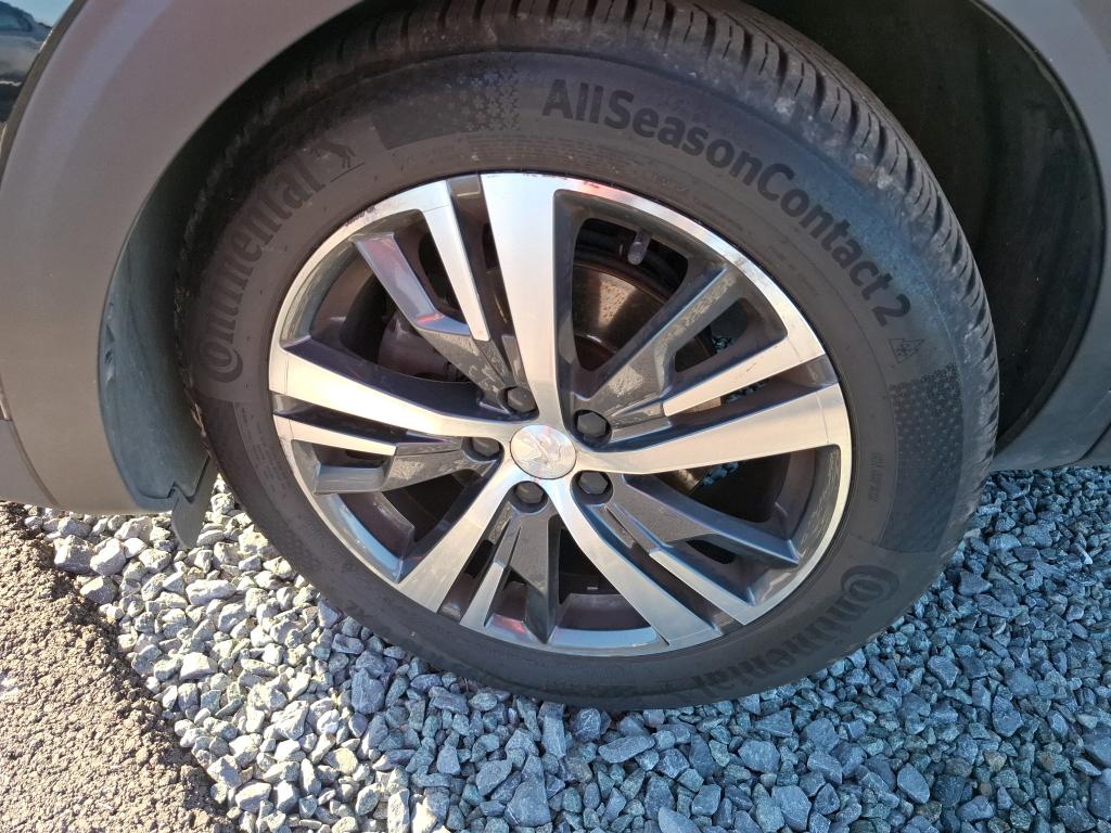 PEUGEOT 3008 BlueHDi 130ch S&S EAT8 Allure Pack 2021